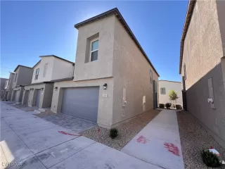 Photo #1: 2623347 Listing 