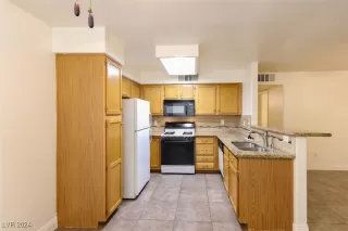 Photo #6: 2623351 Listing 