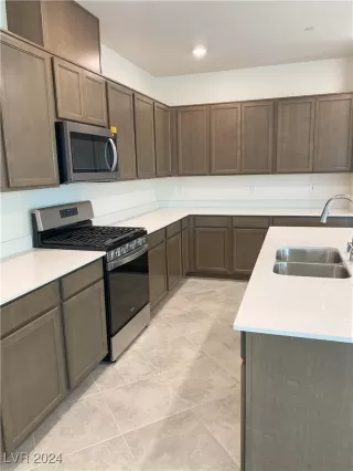 Photo #3: 2623374 Listing 