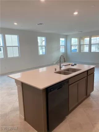 Photo #4: 2623374 Listing 