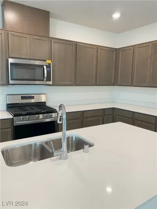 Photo #6: 2623374 Listing 