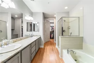 Photo #3: 2623380 Listing