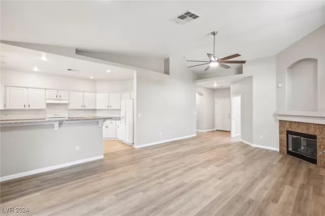 MLS: 2623410 Condo For Sale