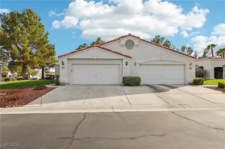 Photo #1: 2623410 Listing 