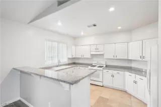 Photo #5: 2623410 Listing 