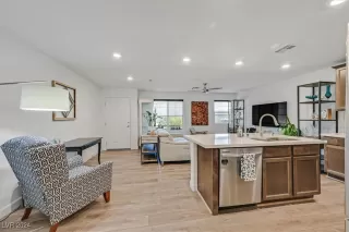 Photo #2: 2623435 Listing 