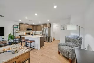 Photo #3: 2623435 Listing 