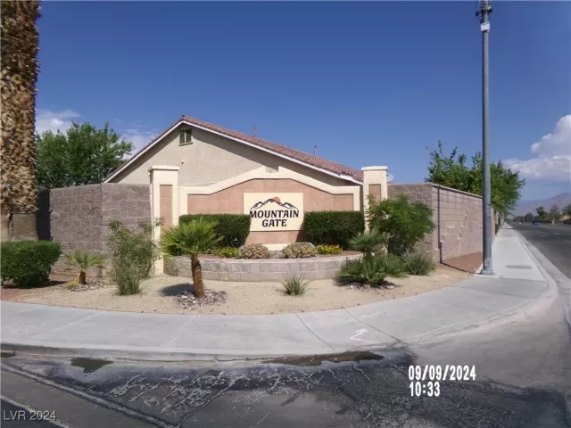 MLS: 2623489 Condo For Sale