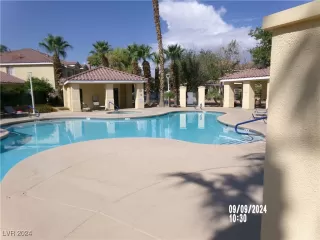 Photo #1: 2623489 Listing 