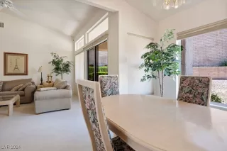 Photo #5: 2623492 Listing