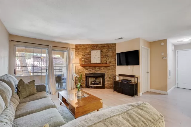 MLS: 2623528 Condo For Sale