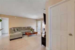 Photo #4: 2623528 Listing 