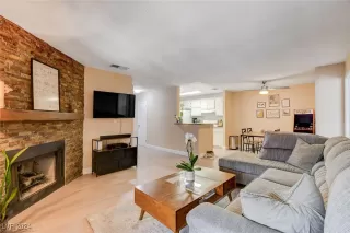 Photo #6: 2623528 Listing 