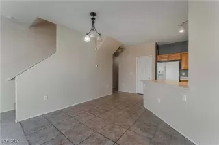 Photo #5: 2623560 Listing 