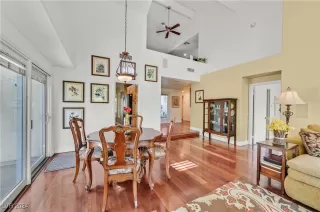 Photo #4: 2623561 Listing