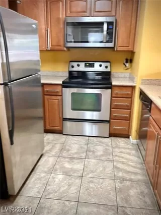 Photo #3: 2623565 Listing 