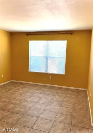 Photo #6: 2623565 Listing 