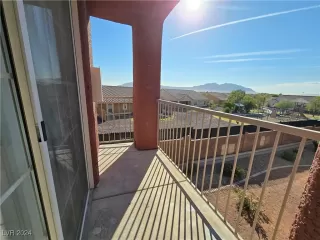 Photo #2: 2623572 Listing 