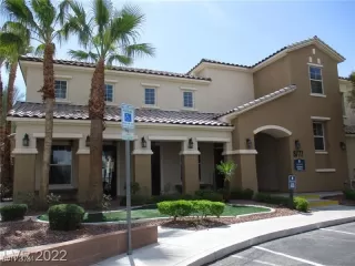 Photo #1: 2623591 Listing 