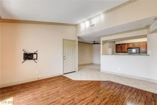 Photo #2: 2623608 Listing 