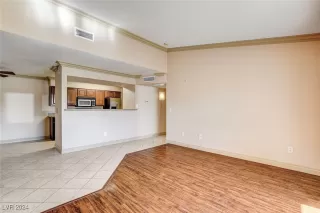 Photo #3: 2623608 Listing 