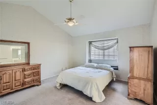 Photo #6: 2623644 Listing