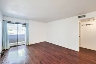 Photo #4: 2623649 Listing 