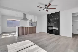 Photo #2: 2623655 Listing