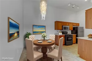 Photo #4: 2623660 Listing