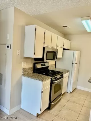 Photo #1: 2623742 Listing 