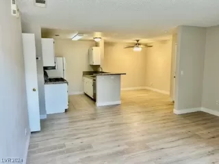 Photo #2: 2623742 Listing 