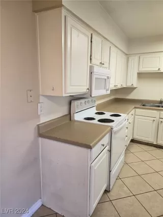 Photo #4: 2623756 Listing 