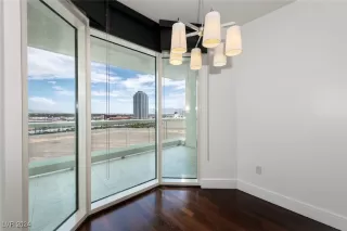 Photo #1: 2623763 Listing 