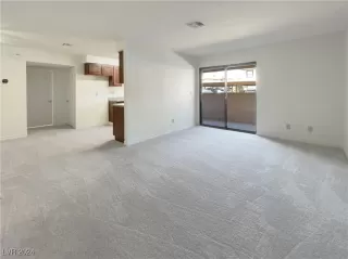 Photo #2: 2623766 Listing 