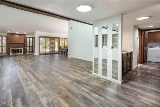 Photo #3: 2623769 Listing 