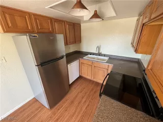 Photo #3: 2623775 Listing 