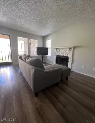 Photo #5: 2623781 Listing 