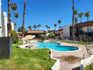 Photo #2: 2623802 Listing 