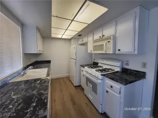 Photo #6: 2623802 Listing 