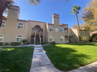 Photo #1: 2623839 Listing