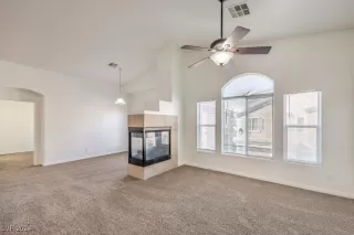 Photo #3: 2623844 Listing