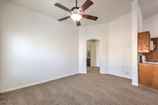 Photo #5: 2623844 Listing