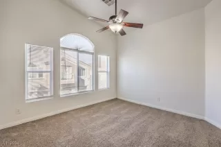 Photo #6: 2623844 Listing