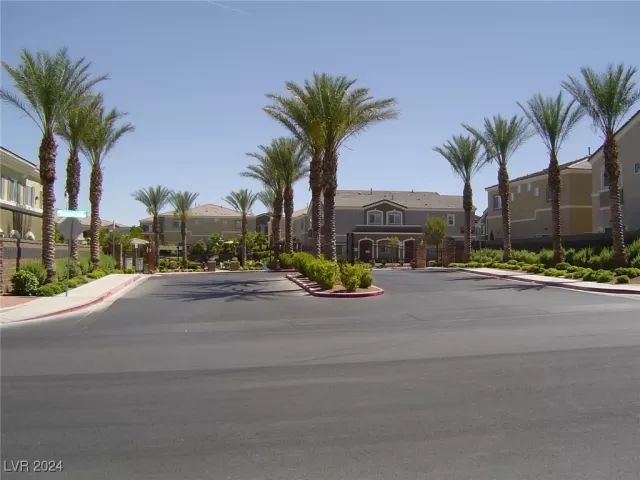MLS: 2623860 Condo For Sale