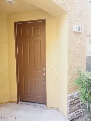 Photo #2: 2623860 Listing 