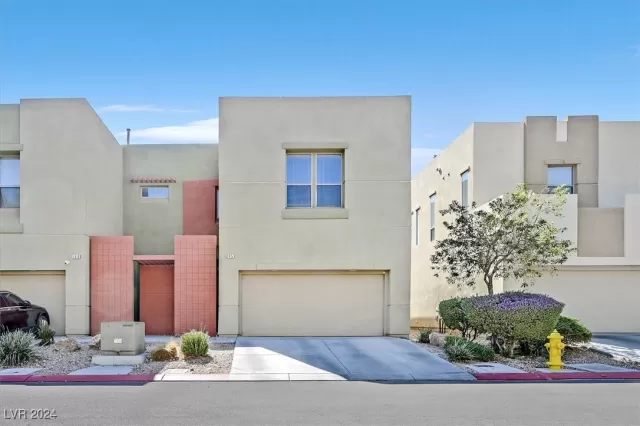 MLS: 2623866 Condo For Sale