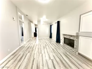 Photo #1: 2623897 Listing 