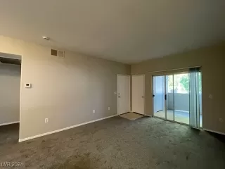 Photo #4: 2623905 Listing 