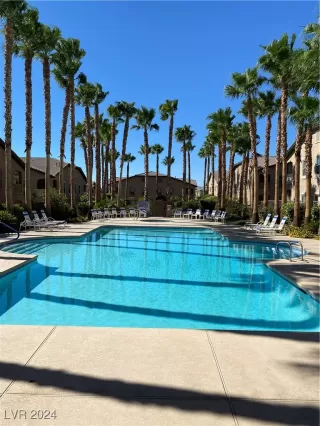 Photo #1: 2623960 Listing 