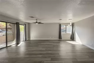 Photo #1: 2623968 Listing 